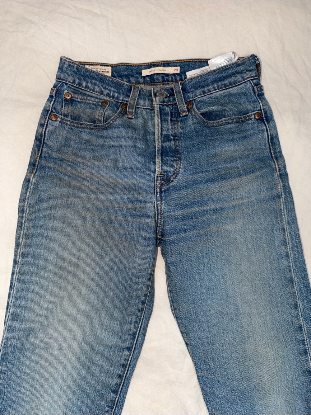 Levi Wedgie Straight leg Jeans